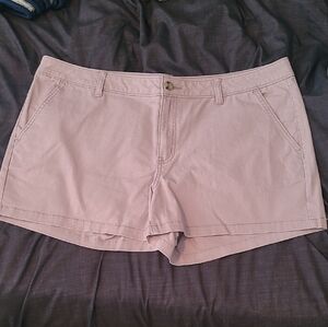 a.n.a Womens Casual Shorts with Front Pockets
